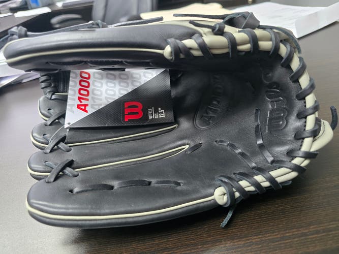 Outfield LHT Wilson A1000 1750 Baseball Glove 12.5" (New)
