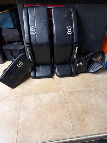 35" Warrior Ritual g5 pro Regular Goalie Full Set (Used)