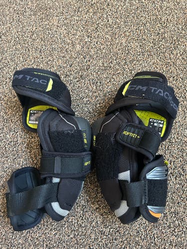 Junior Large CCM Tacks XF Pro Elbow Pads (Used)