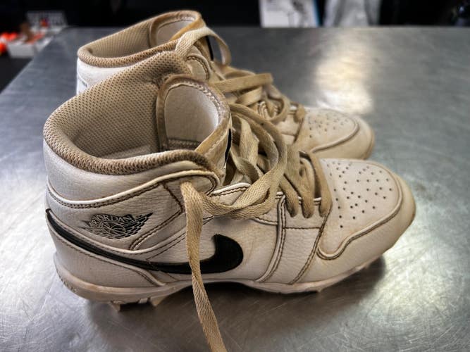 Used Nike AIR JORDAN BB/SB Cleats White Junior 04 11868-S000070831