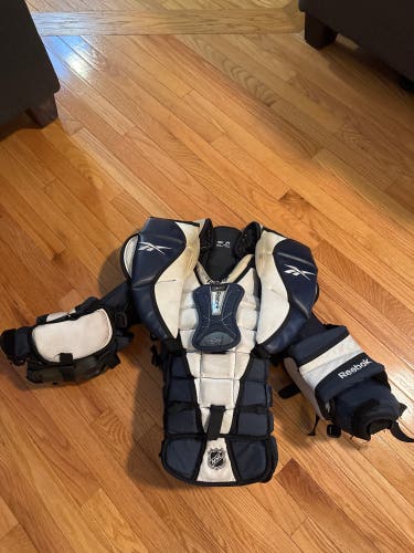 XL Reebok 9K Goalie Chest Protector (Used)