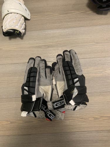 STX Surgeon RZR2 Lacrosse Gloves (New)