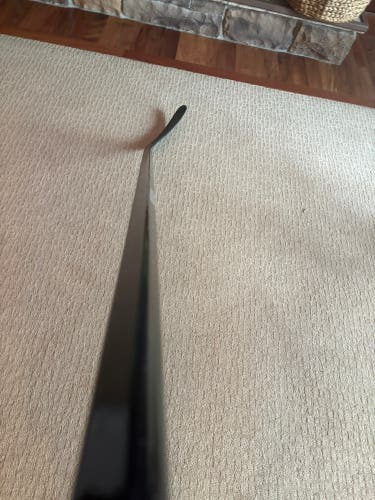 Senior CCM FT Ghost Right Handed Hockey Stick P90TM 75 Flex (Used)