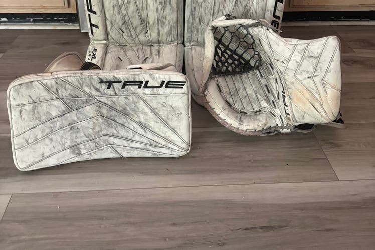 True Catalyst 7x3 Full Right (Used)
