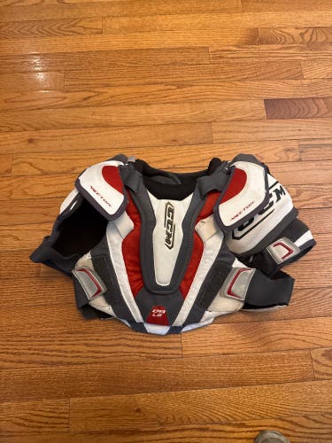 CCM Vector Shoulder Pads