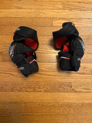 Senior Small CCM JetSpeed Control Elbow Pads (Used)