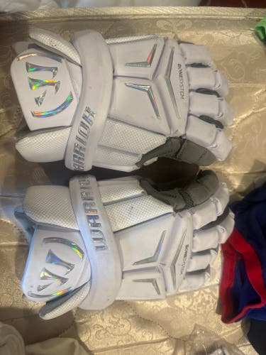 Warrior Evo Lacrosse Gloves (Used)