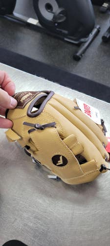 Used Franklin TBALL BB/SB Glove RH Throw None 8" 11497-C000160040