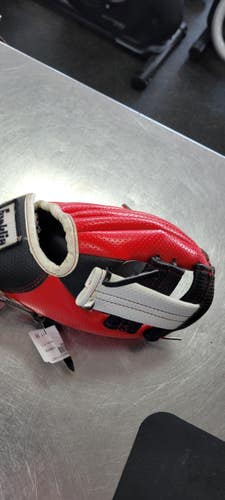 Used Franklin 8.5 BB/SB Glove RH Throw Red 8" 11497-C000160034
