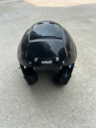 Black Youth Extra Large Schutt F7 LX1 Helmet (Used)