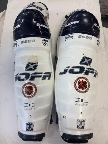 Senior Jofa 2500 16" Shin Pads (Used)