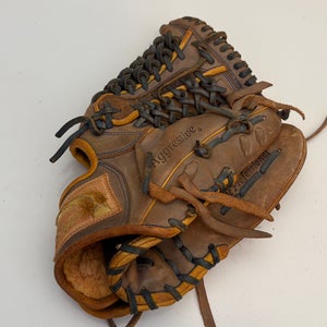True Temper RH Infield Baseball Glove 11.5" (Used)