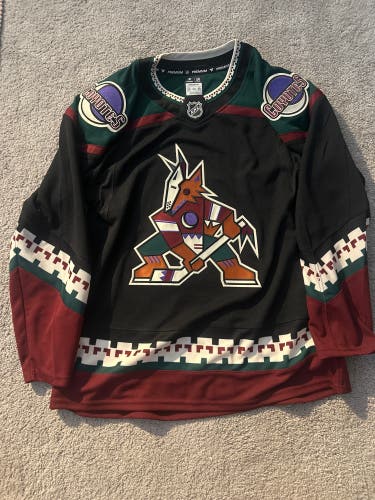 Black Size 50 Men's Jersey (New)