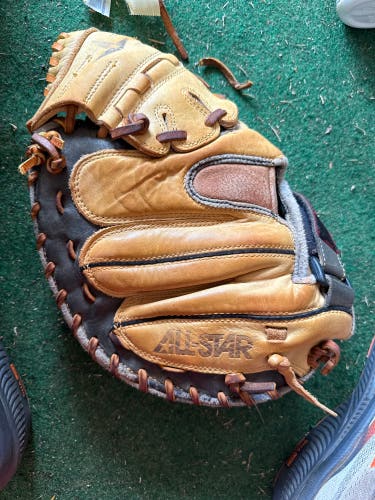 All Star CM3200SBT RH Catcher's Baseball Glove (Used)
