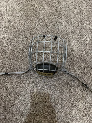 Small Easton E700FM (Used)