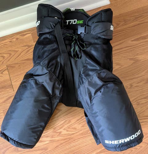 Men's Senior Large Sherwood T70 SE Hockey Pants (Used)