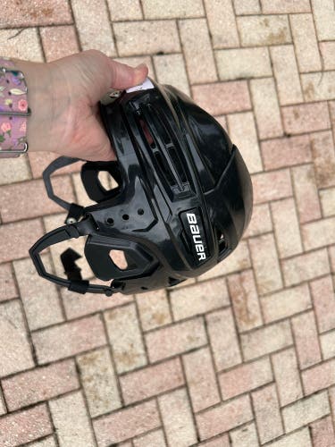 Small Bauer Prodigy Helmet (Used)