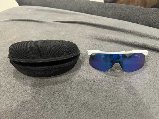 Blue Youth Oakley Sunglasses (Used)