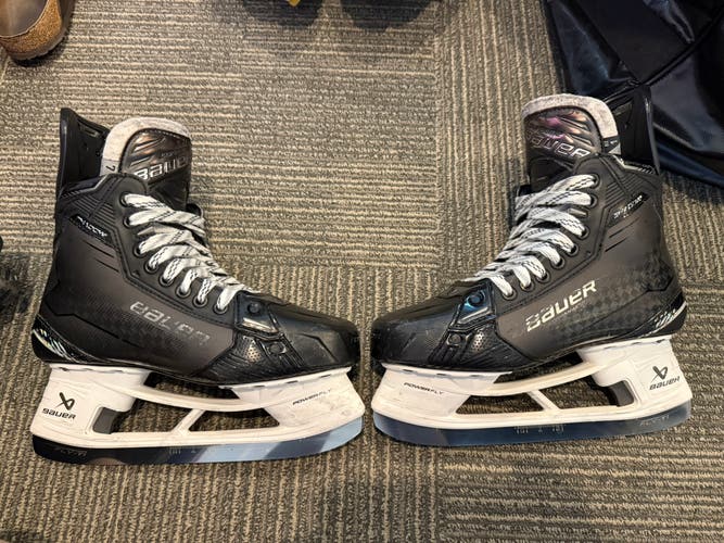Black 2024 Bauer Supreme Shadow Hockey Skates 7 (Used)