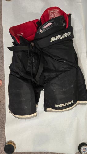 Senior Large Bauer Vapor APX Hockey Pants (Used)