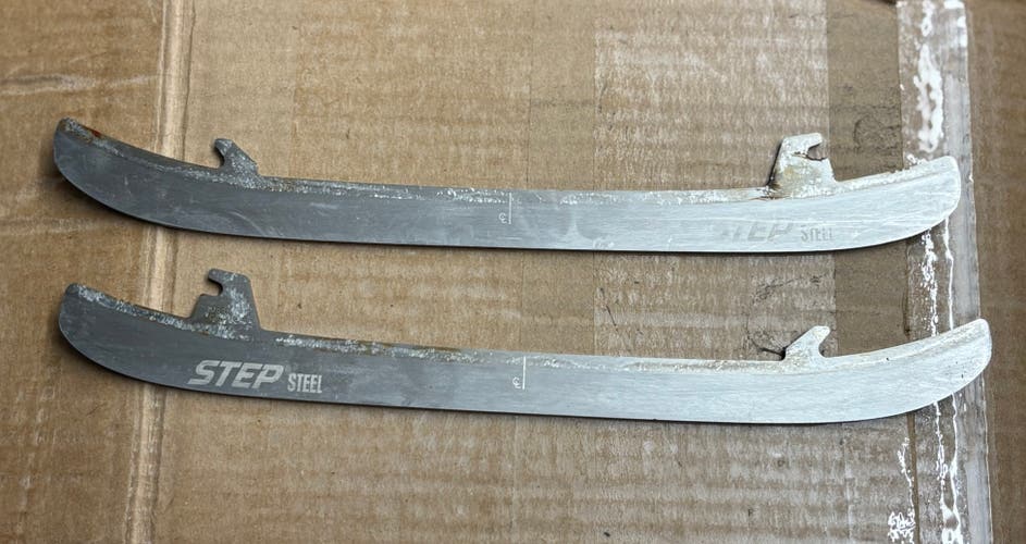 CCM Step Steel 255 mm (Good Condition)