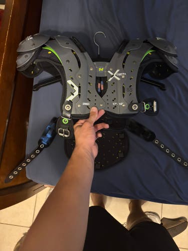 Small Adult Shoulder Pads (New)
