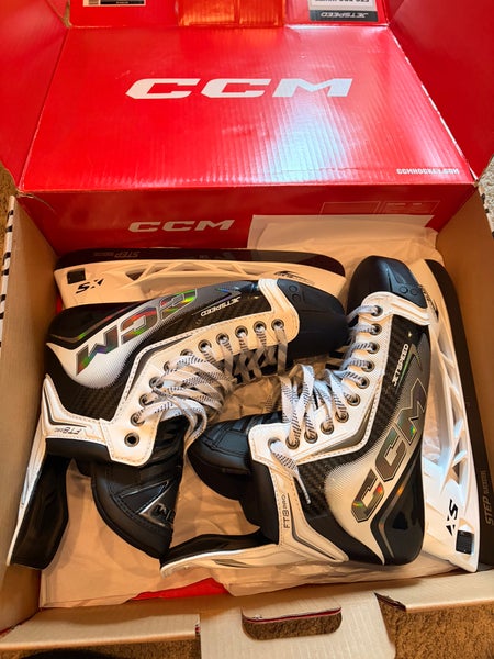 White 2026 CCM JetSpeed FT8 Pro Hockey Skates Regular Width 10 (New)