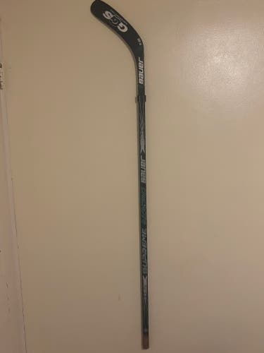 Vintage Bauer Supreme AL-3050 Aluminum Hockey Stick Senior RH Medium Flex 57”
