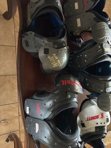 Used Schutt T-FLEX Shoulder Pads / Champro Air Tech / Riddell S2 / Schutt Jr Blocker / Riddell Ghost