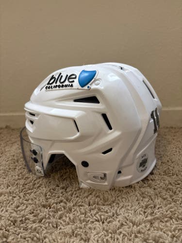 Medium Bauer Re-Akt 150 Helmet Pro Stock (Used)