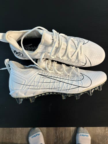 Men's Size M 12.0 (W 13.0) Adult Nike Huarache (New)