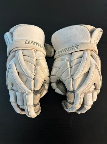 Warrior Evo Lacrosse Gloves (Used)