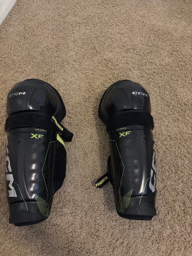 Senior CCM Tacks XF Pro 14" Shin Pads (Used)