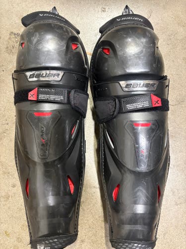 Senior Bauer Vapor 3x pro 16"