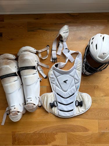 White Easton Jen Schro The Very Best Catcher's Set (Used) LARGE