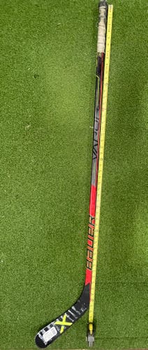 Junior Bauer S21 Vapor Right Handed Hockey Stick P92 30 Flex (Used)
