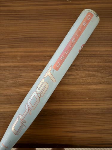 2025 Easton Ghost Unlimited 32/22 (-10) Fastpitch Softball Bat