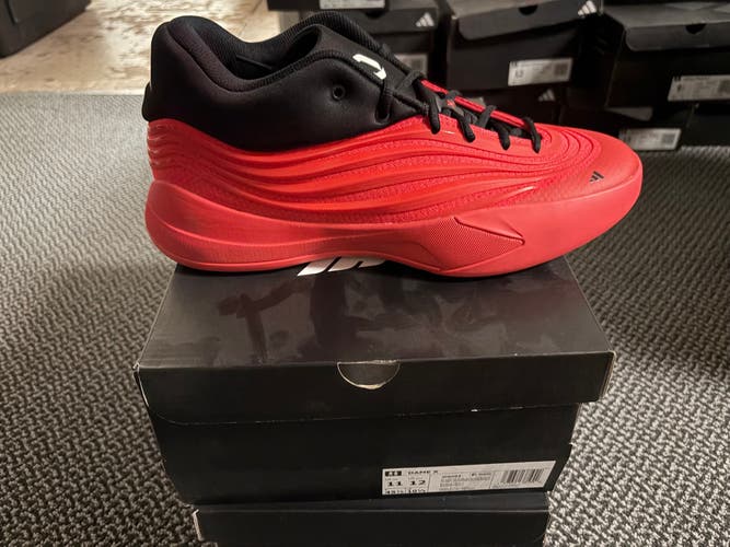 Men's Size M 11.0 (W 12.0) Adidas Dame X Shoes (New)