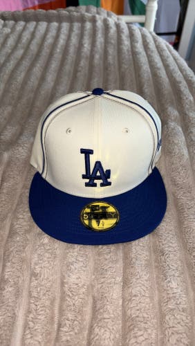 Adult Unisex 7 1/2 New Era Hat (New)