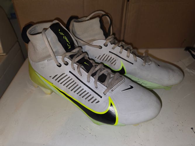 Size 10 Men's Nike Vapor Edge Pro 360 2 Football Cleats Platinum Voft (Used)