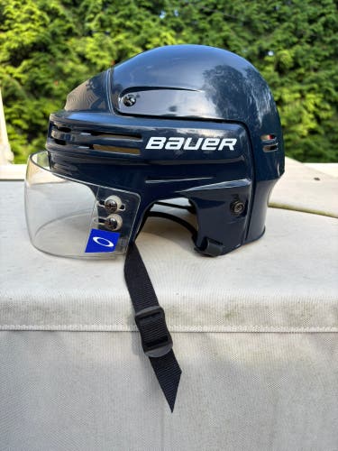 Medium Navy Medium Bauer 4500 Helmet with Oakley visor