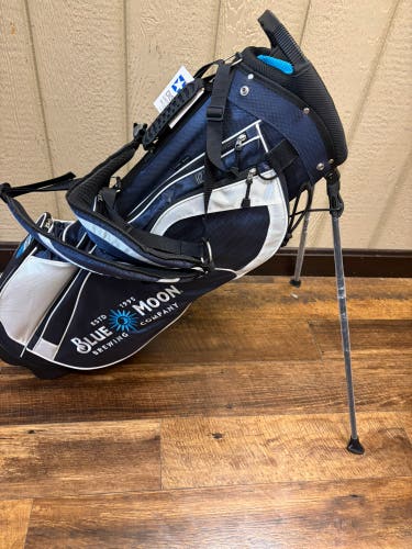 Blue Moon golf bag