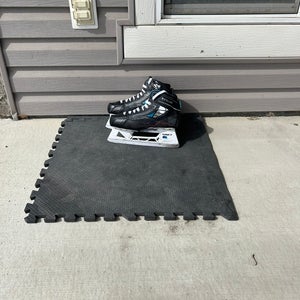 True Catalyst 9x4 Goalie Skates