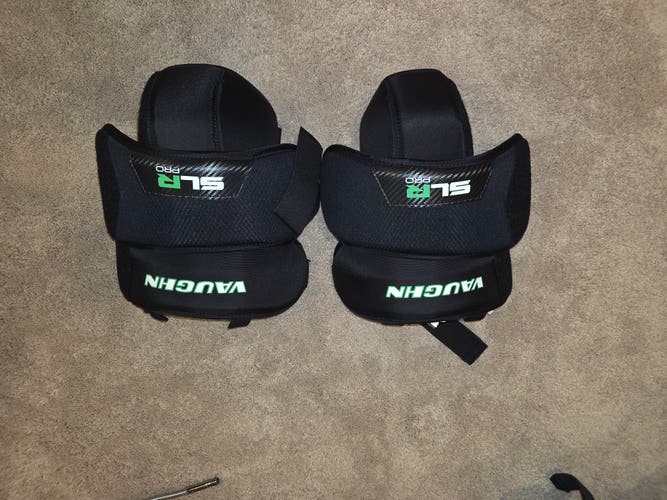 SR Vaughn SLR Pro Knee Guards- Like NEW, Used twice