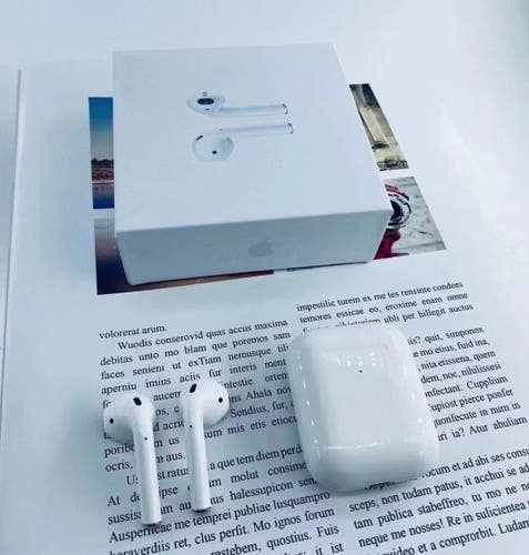 Apple Headphones New