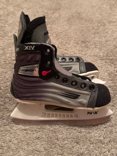 Bauer Vapor XIV Hockey Skates YOUTH 12.5 Regular Width