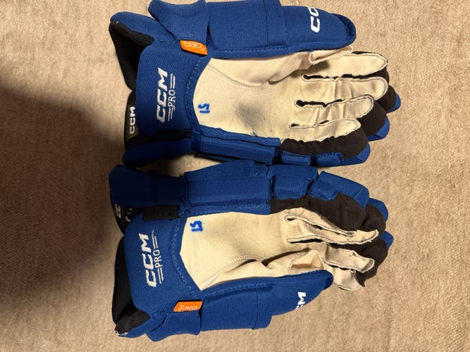 CCM Pro Model Gloves 14" Pro Stock (Used)