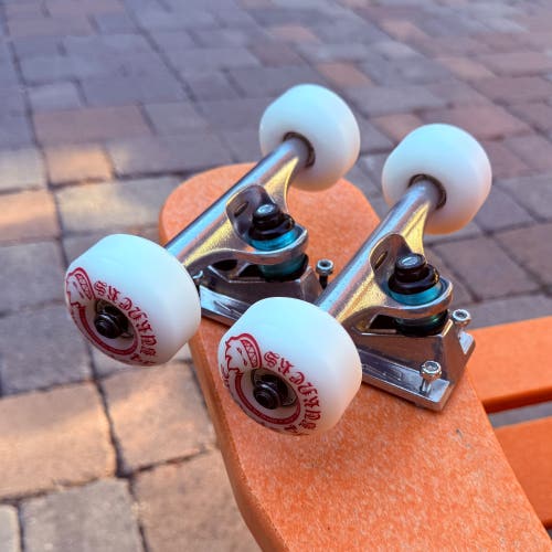 Thunder 147 Skateboard Trucks-Spitfire 54mm Burner Wheels-Cortina Bearings (Lot)