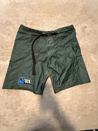 Green Large Pant Shell (Used)