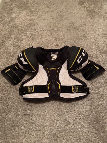 CCM Tacks 5092 Junior Medium Shoulder Pads